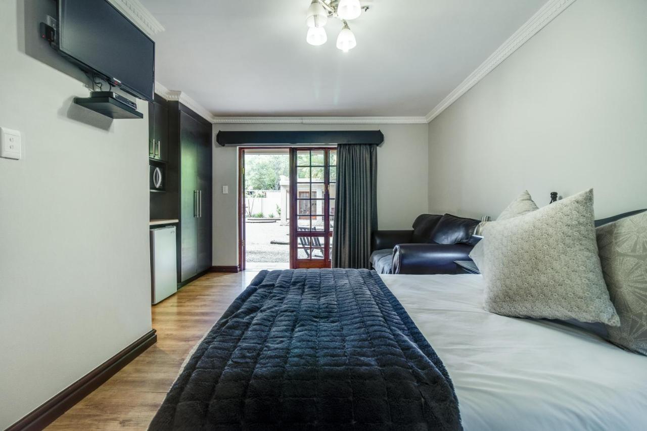 The Nightingale Guesthouse Блумфонтейн Экстерьер фото
